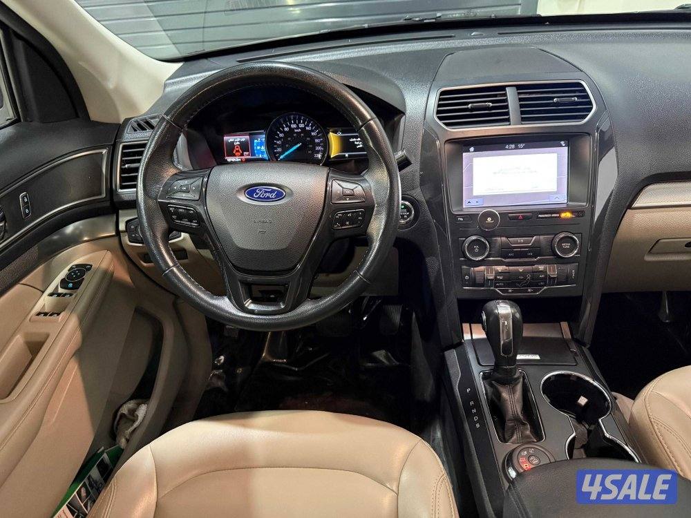 Ford Explorer XLT 20196