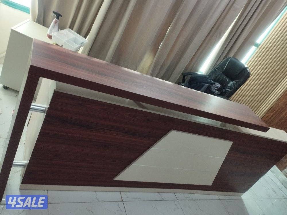 مكتب استقبال 2متر وربع.. من المطوع سعره 320/ 3كراسي انتظار1