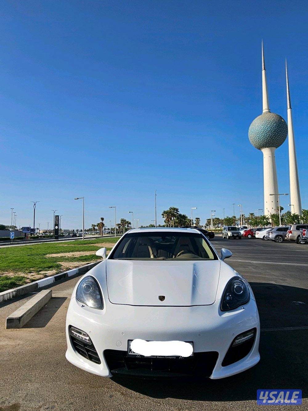 Porsche Panamera 4S 20112