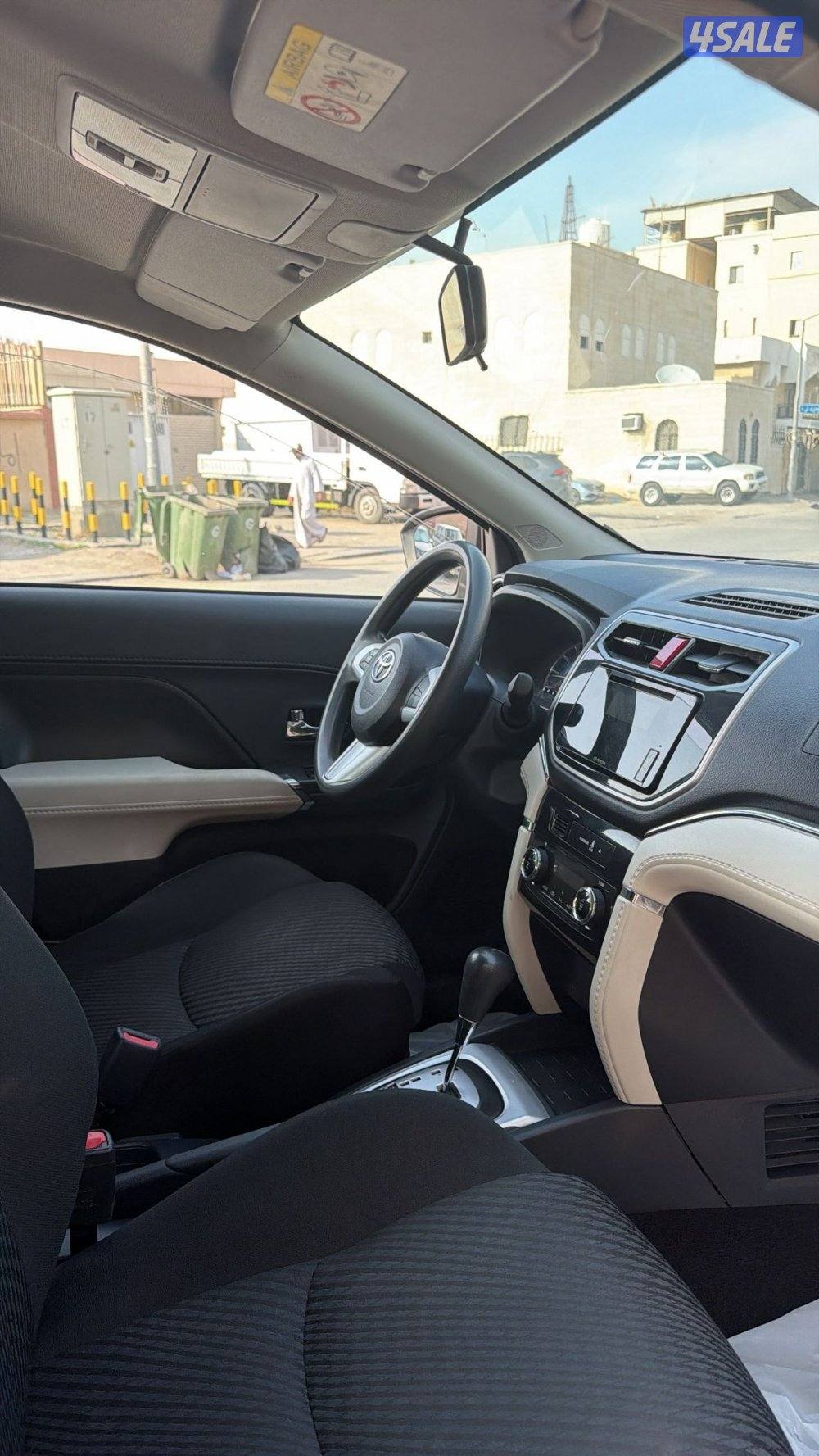 لبيع راش 2023 صبغ الوكاله بحاله الوكاله الساير ماعده قطعتين تجميلي6