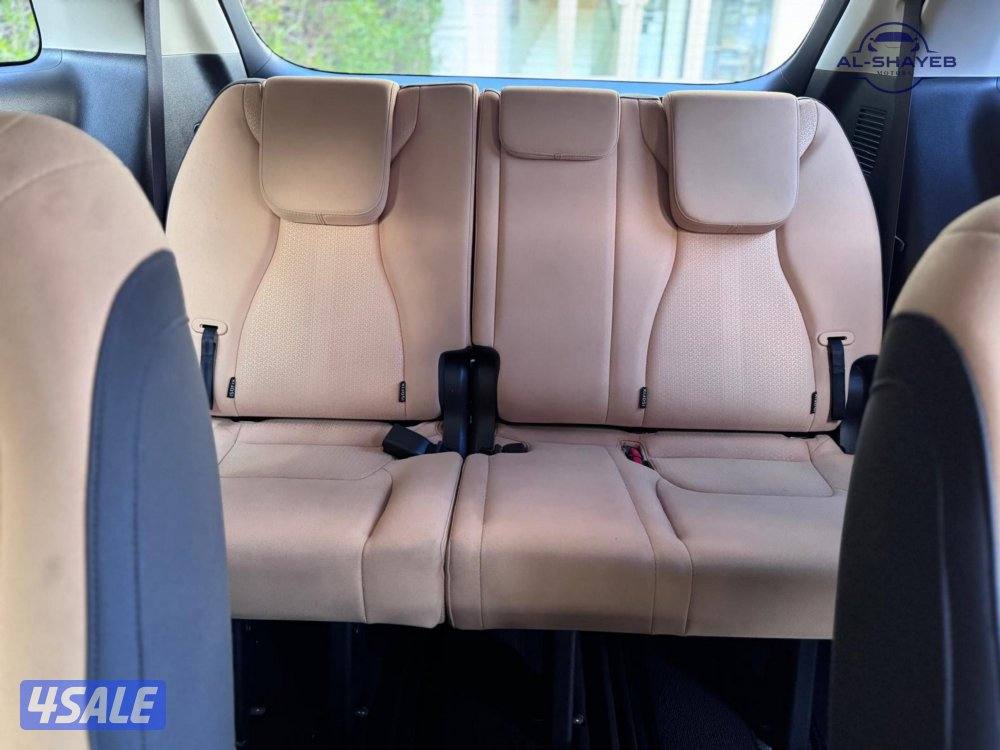 كرنفال 2023 عداد 81 الف بحالة ممتازة8