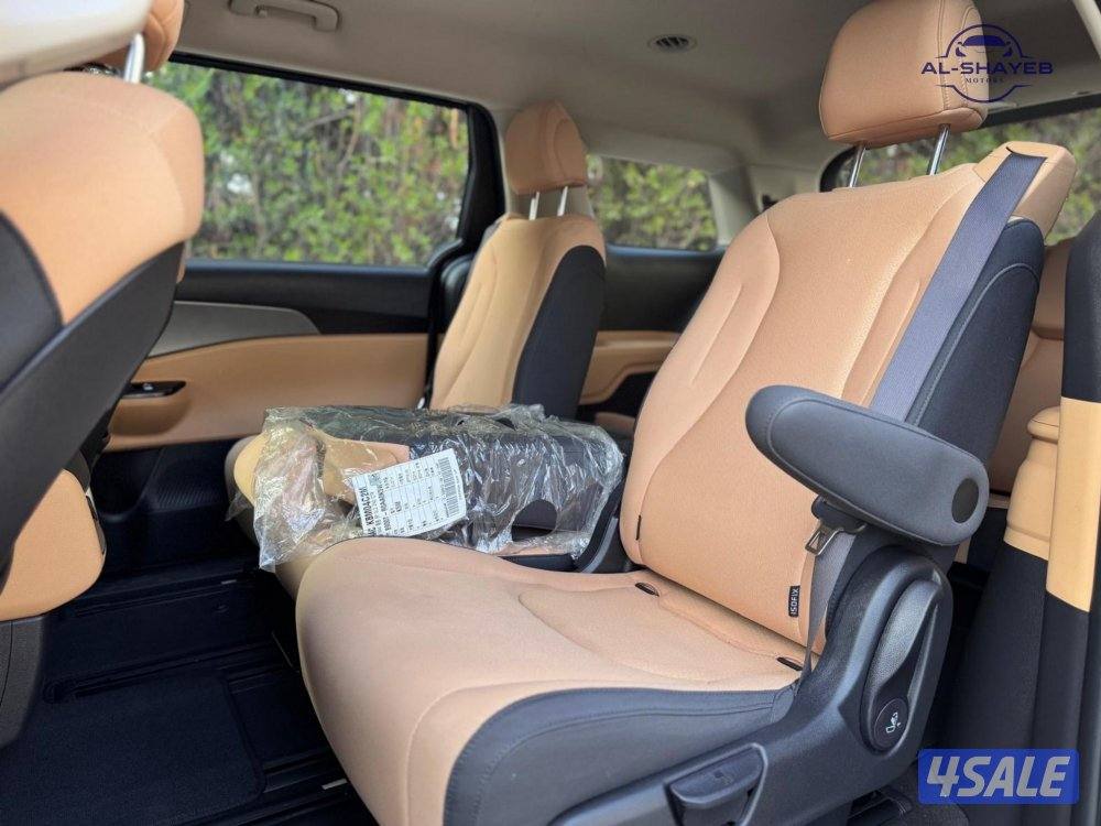 كرنفال 2023 عداد 81 الف بحالة ممتازة9