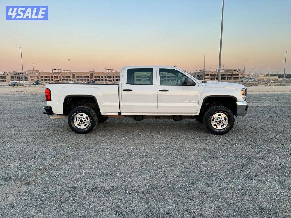 جي ام سي سييرا HD 2500 بحالة الوكالة4
