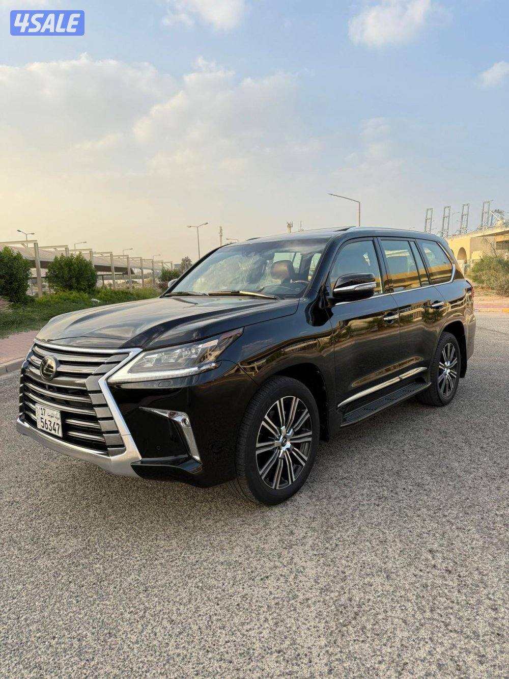 لكزس LX570 الساير 2020 درجه اولى بحاله الوكاله عداد 120 الف1