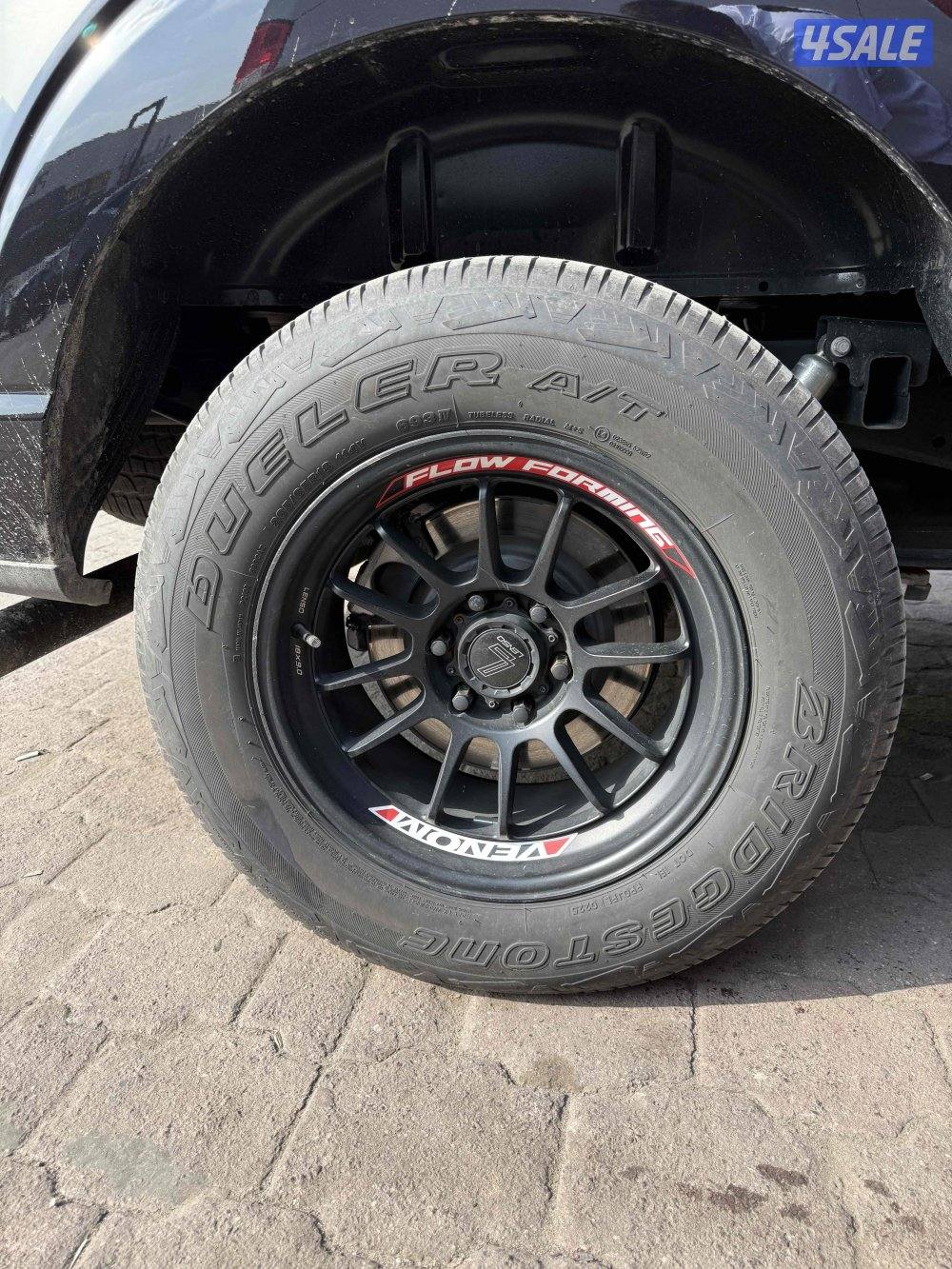 للبيع تواير بريجستون + رنقات لينزو اصليه 18 ( استعمال ٤ شهور فقط )2