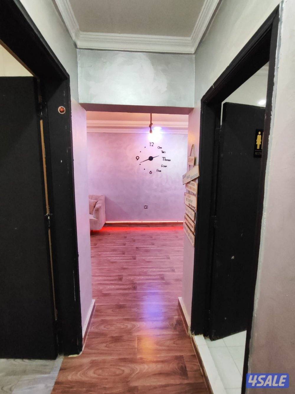 شقق للايجار حولي مساحه كبيره غرفه صاله حمام مطبخ مساحه كبير 230 ويوجد3