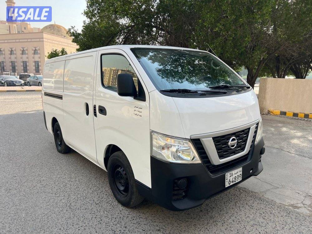 للبيع باص نيسان اورفان مقفل 2019 ( عـداد 165 فـقـط )0