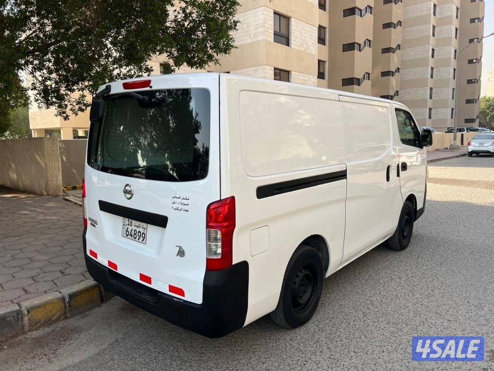 للبيع باص نيسان اورفان مقفل 2019 ( عـداد 165 فـقـط )5