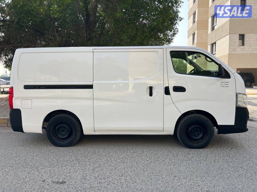 للبيع باص نيسان اورفان مقفل 2019 ( عـداد 165 فـقـط )6