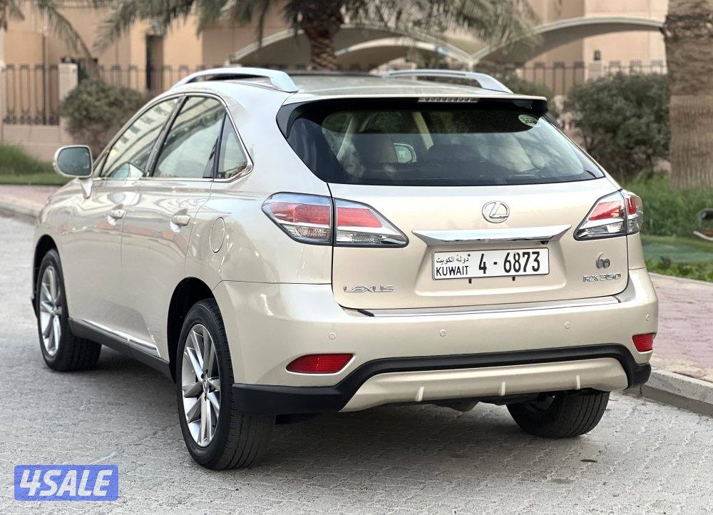 لكزس RX350موديل 2015  اعلى درجه عداد 170 الف فقط 🔴2