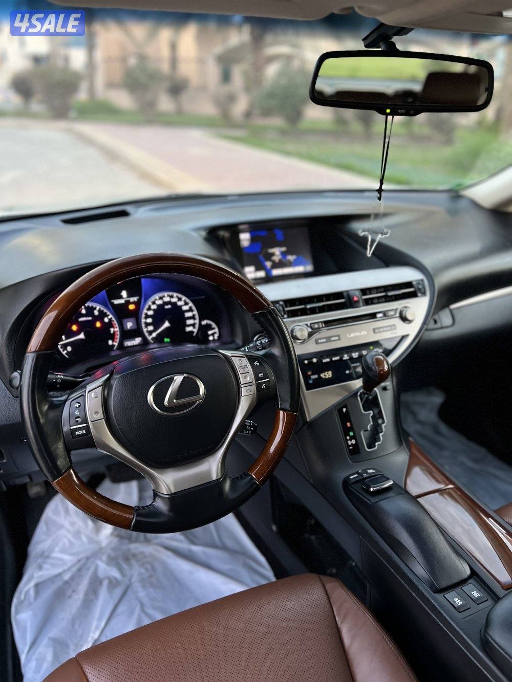 لكزس RX350موديل 2015  اعلى درجه عداد 170 الف فقط 🔴4