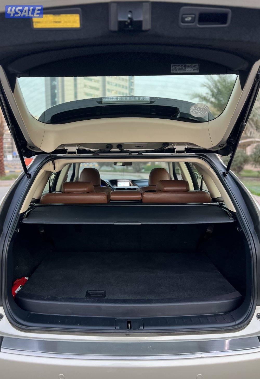 لكزس RX350موديل 2015  اعلى درجه عداد 170 الف فقط 🔴9