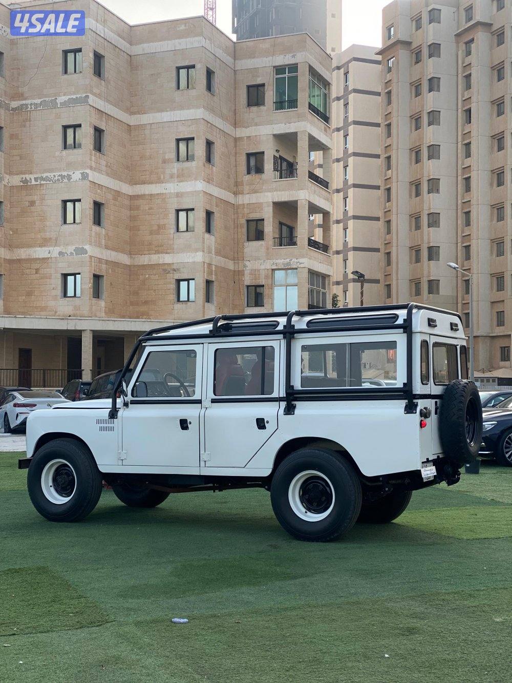 ‏‎🔺بيع🔺شراء🔺تثمين

 للبيع ديفندر 
موديل 1984 
عداد 99 الف 

❗️4