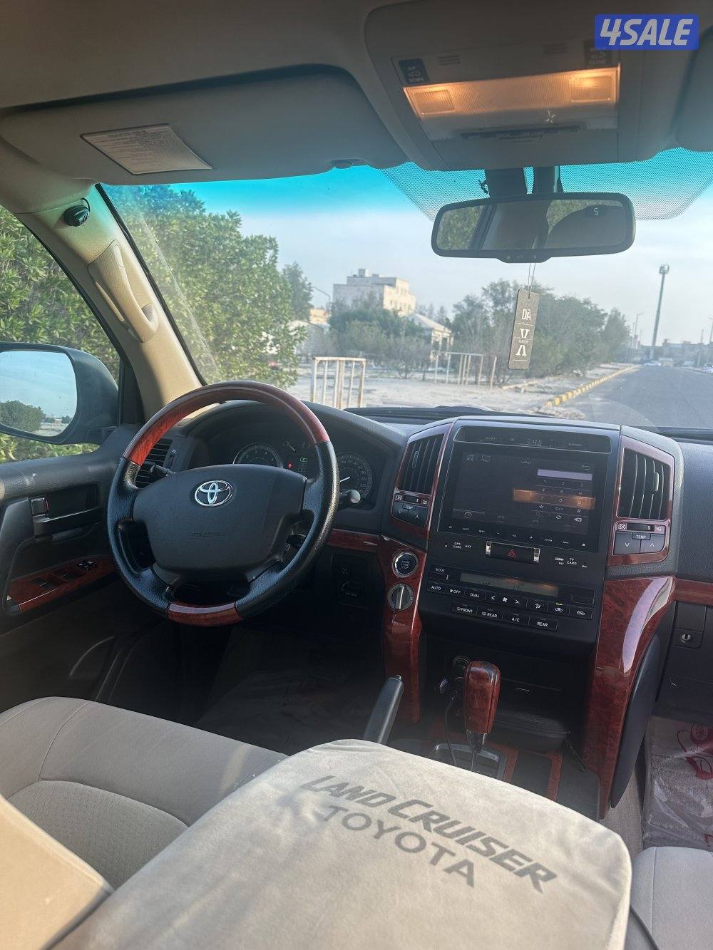 للبيع  لاندكروزر موديل ٢٠١٠ ماشي ٣٩٣ سيرفيس منتظم بالوكاله شرط بلكامل3