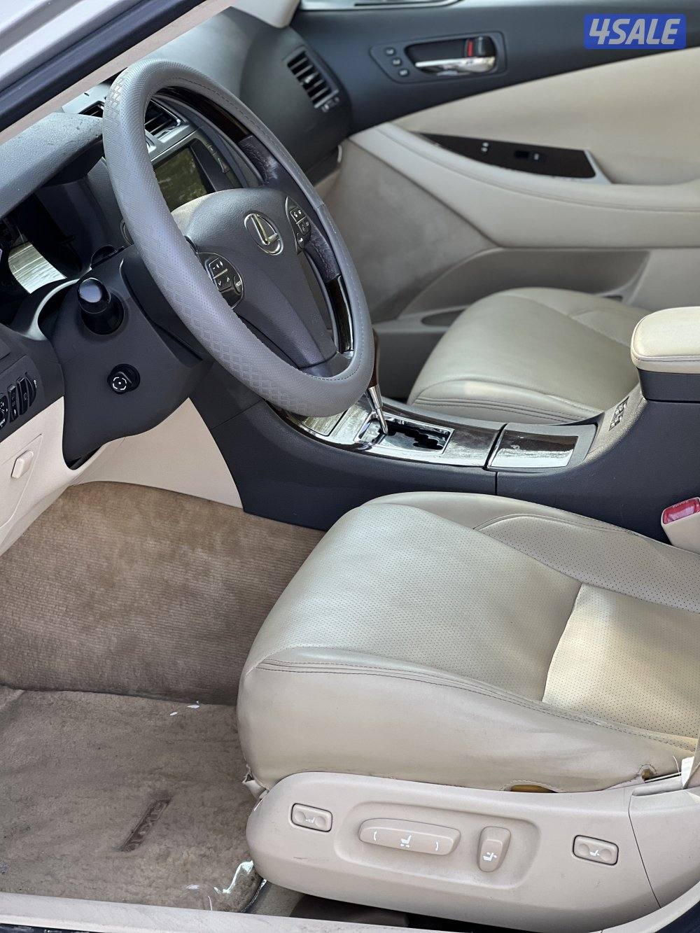 للبيع لكزس وارد الساير13