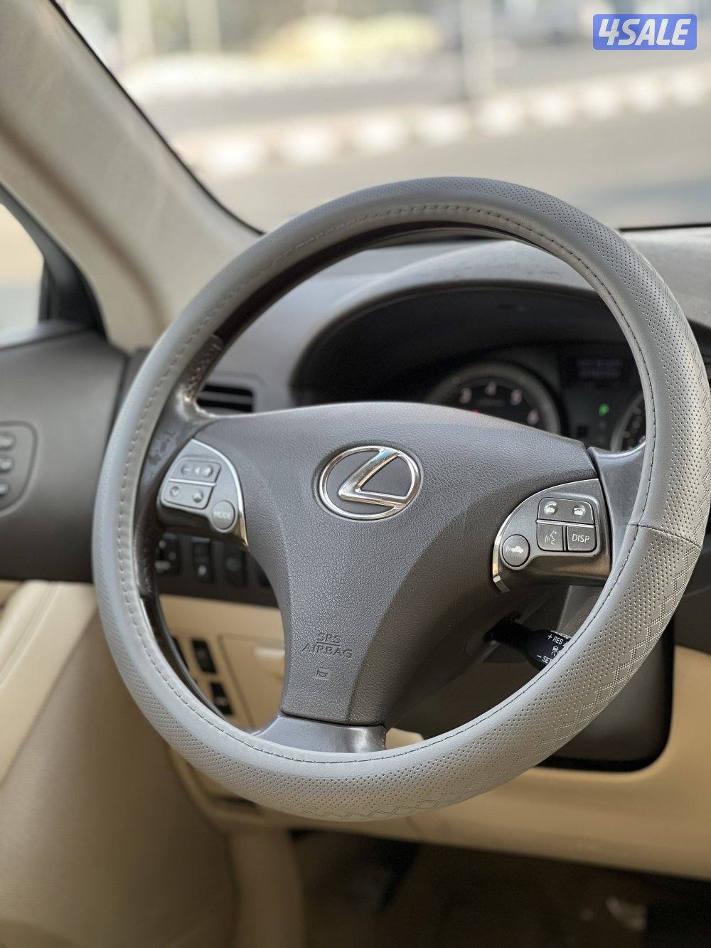 للبيع لكزس وارد الساير14