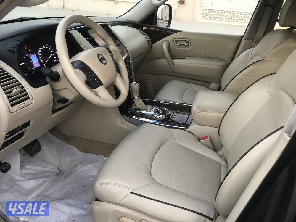 جيب نيسان باترول بلاتنيوم مديل  2014  لون ذهبي6