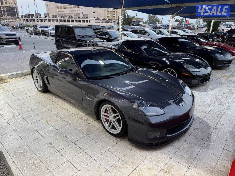 للبيع كورفت zo6 موديل 2009 عداد 1122