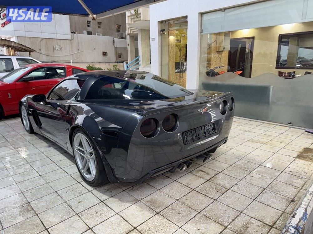 للبيع كورفت zo6 موديل 2009 عداد 1126