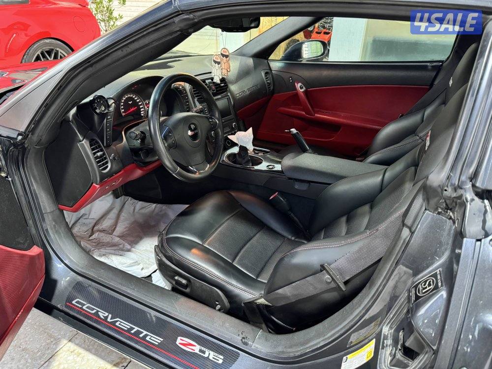 للبيع كورفت zo6 موديل 2009 عداد 1127