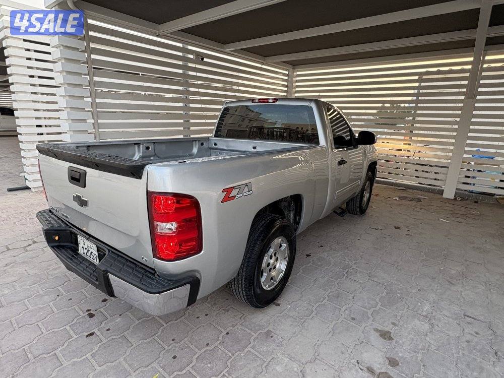 للبيع وانيت سلفرادو1