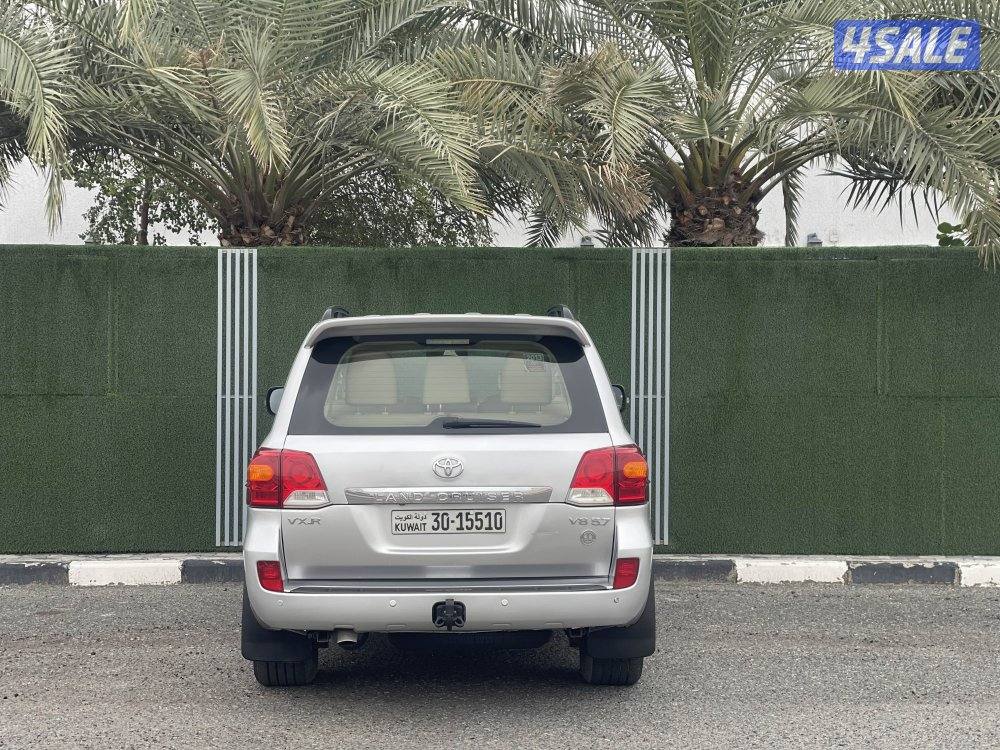 لاندكروزر VXR5