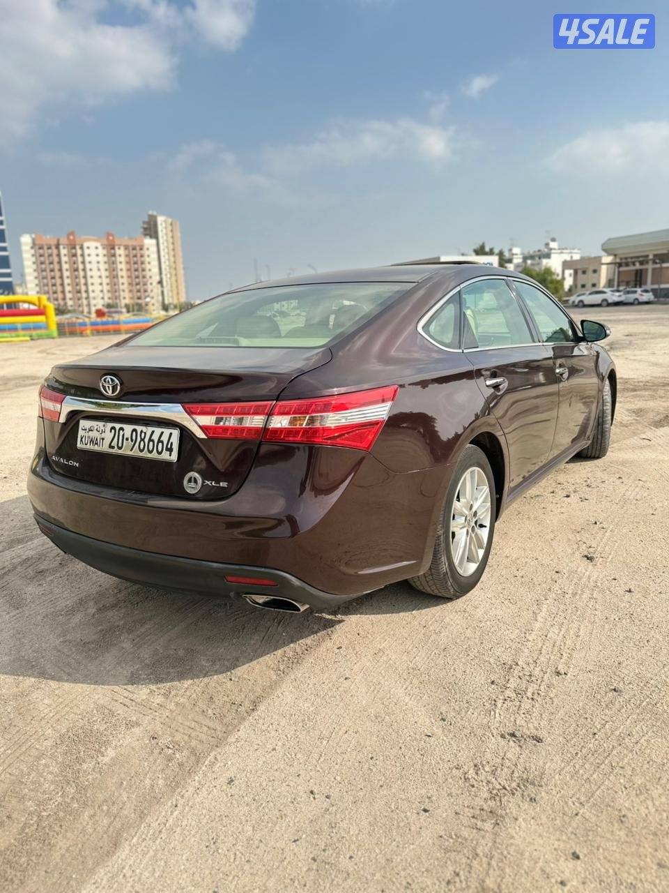 Toyota Avalon 2013 V6 Excellent Condition Full Option for Sale1