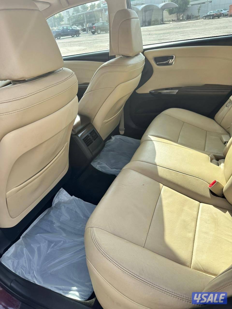 Toyota Avalon 2013 V6 Excellent Condition Full Option for Sale9