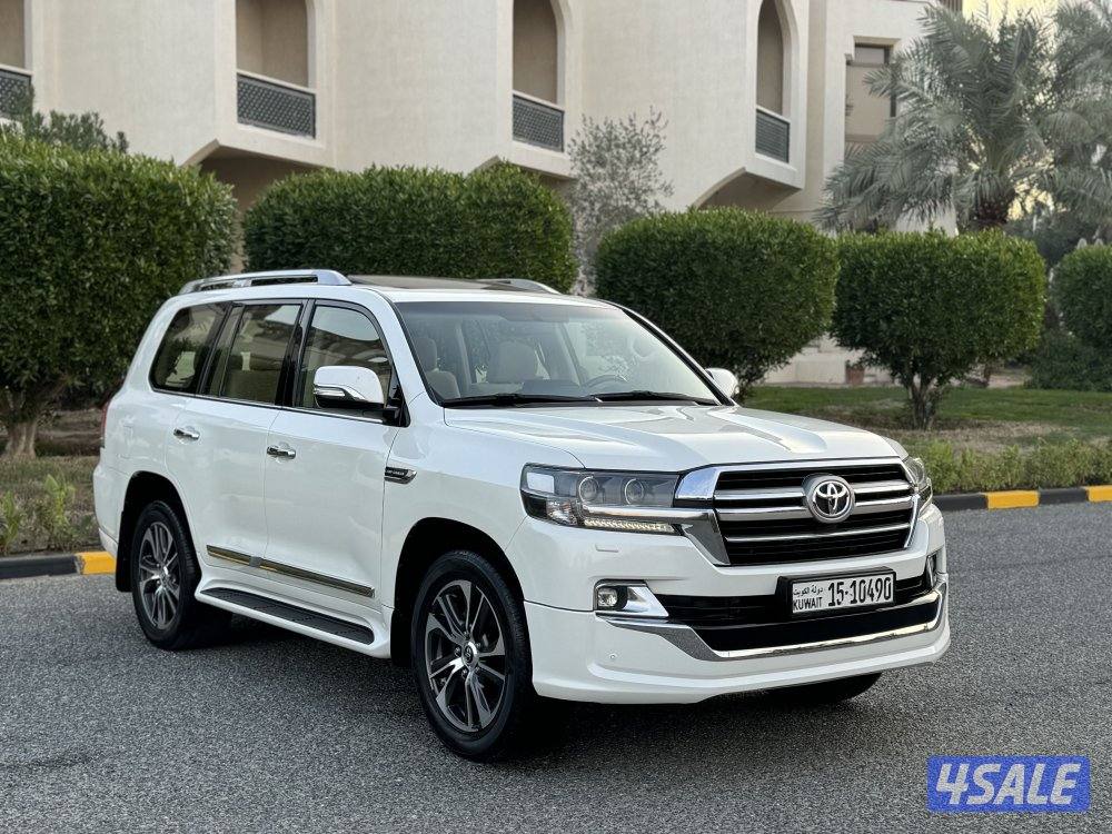 لاندكروزر GX_R V8 Grand Touring موديل 20201