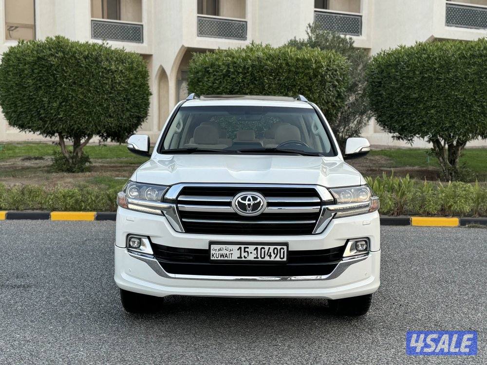 لاندكروزر GX_R V8 Grand Touring موديل 20202