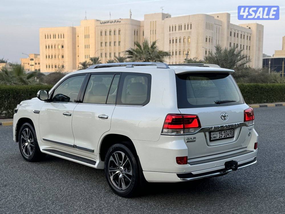 لاندكروزر GX_R V8 Grand Touring موديل 20204