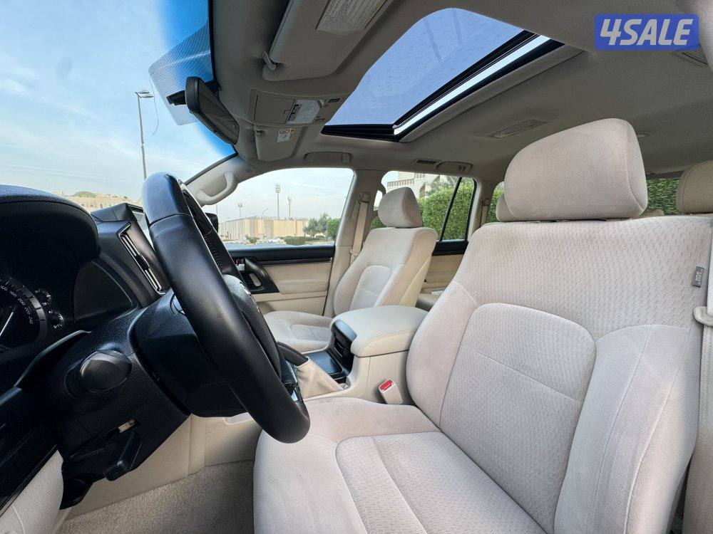 لاندكروزر GX_R V8 Grand Touring موديل 202012