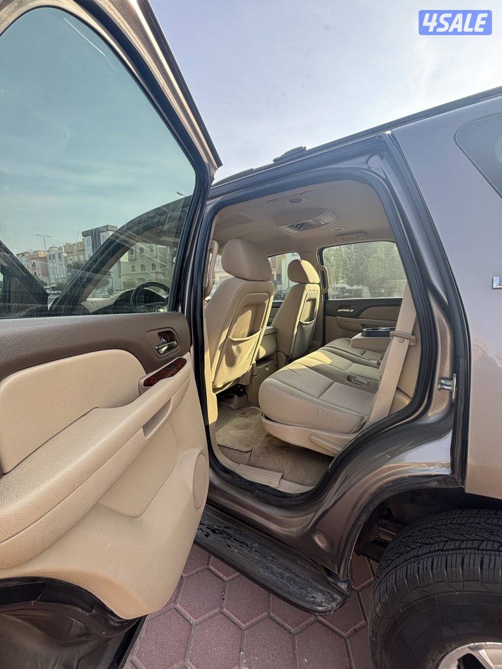 تاهو 2012 بحالة ممتازة3