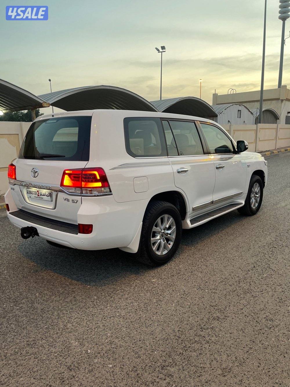 تويوتا لاند كروز VXR وارد قطر فحص جير مكينه شاصي البدي قطعه وجزء2