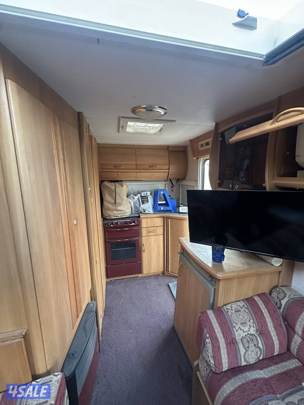 للبيع كرفان أوربي نظيف5