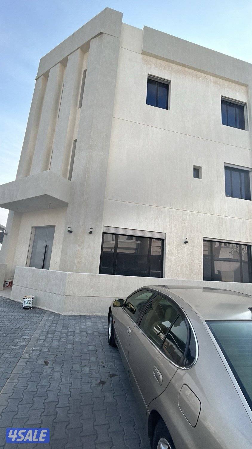 المطلاع للإيجار قسيمه كامله0