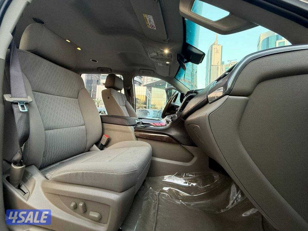 سوبر 2018 بحالة ممتازه دبل كشن مفصول10