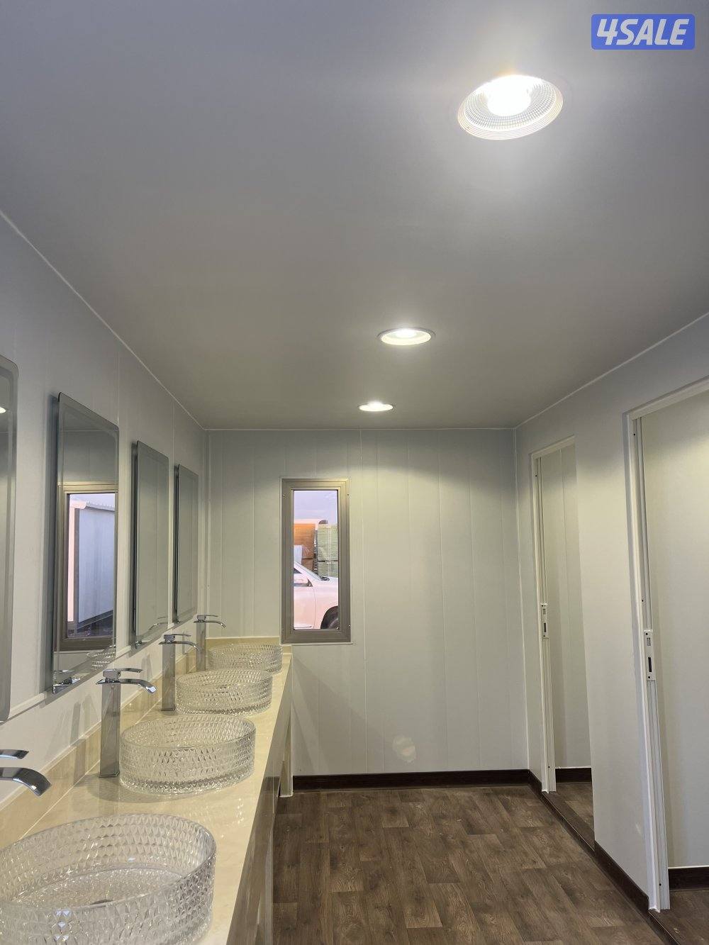 شاليه ساندوش بنال غرفه ماستر مع مطبخ معزول9.5 في3.59