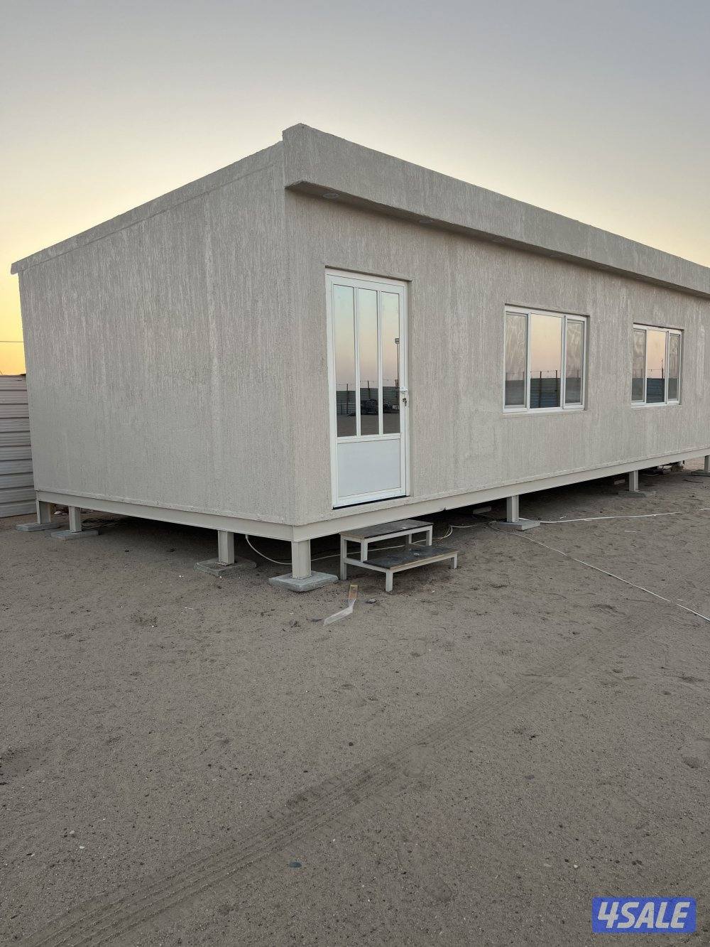 شاليه ساندوش بنال غرفه ماستر مع مطبخ معزول9.5 في3.512