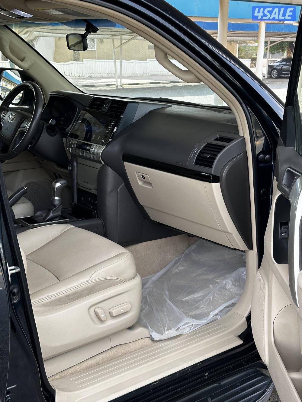 للبيع برادو موديل ٢٠٢٢ صبغ الوكالة ماعدا قطعه8