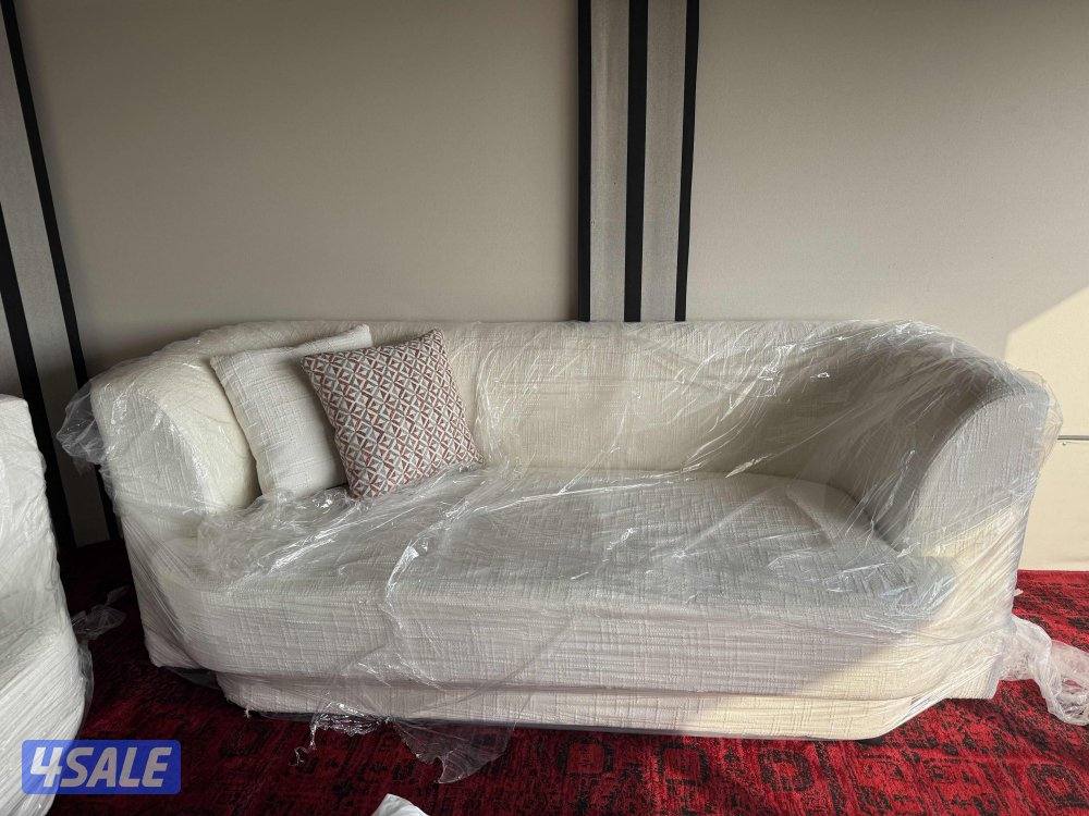 اثاث صالة جديييد لم يستخدم ديزاين مودرن للبيع0