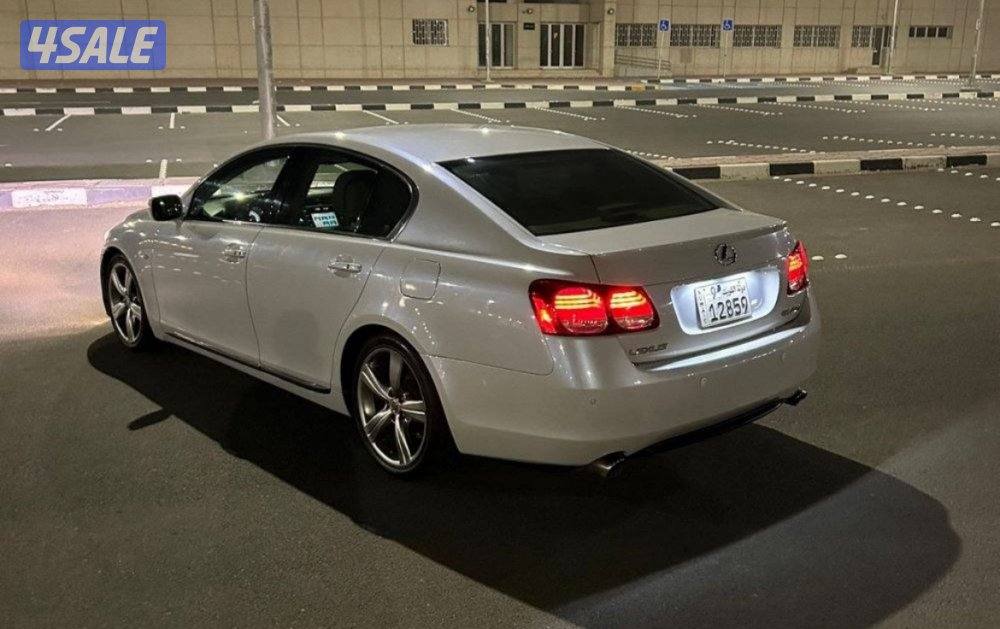 للبيع لكزس GS4302