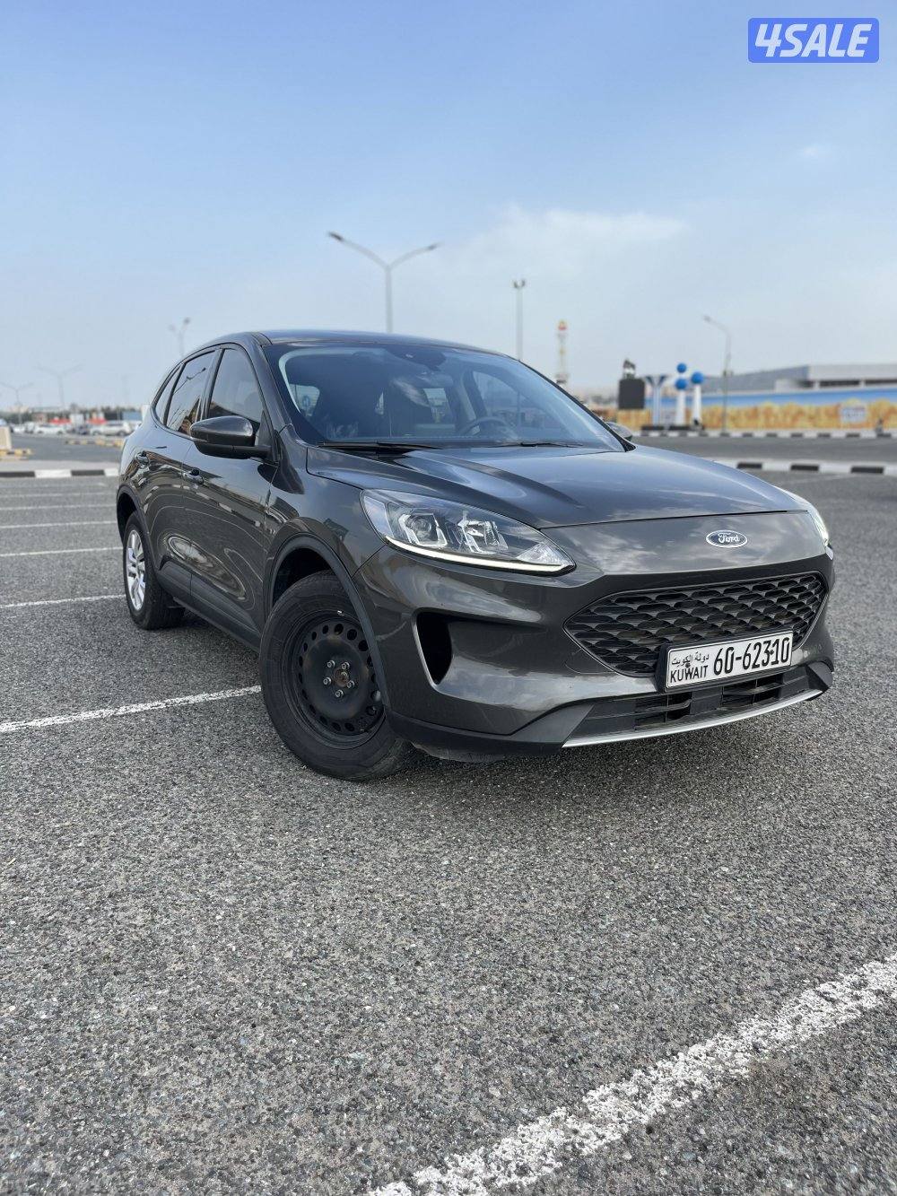 للبيع فورد إسكيب موديل 20211