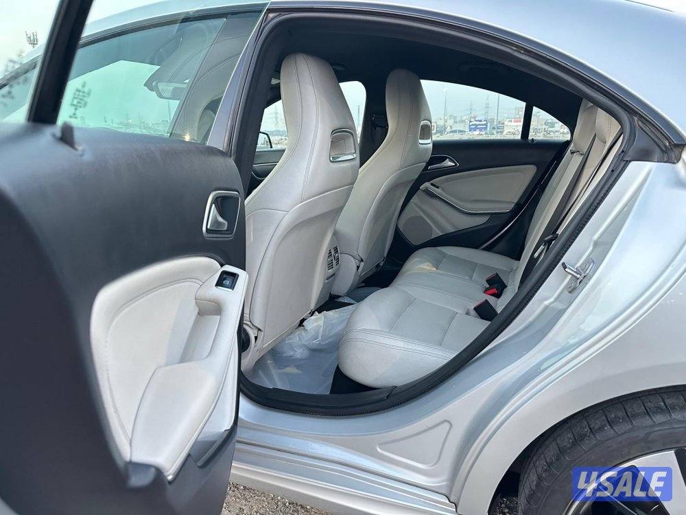 مرسيدس CLA 200 موديل ٢٠١٩ بحالة الوكالة3