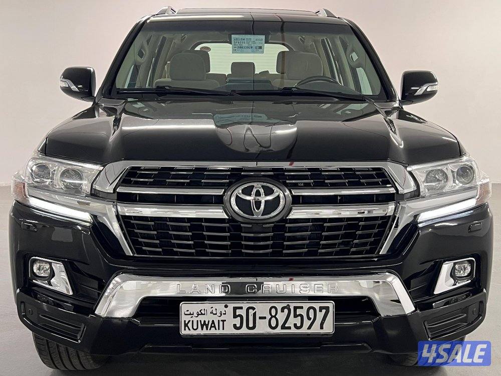 لاند كروزر GXR V64