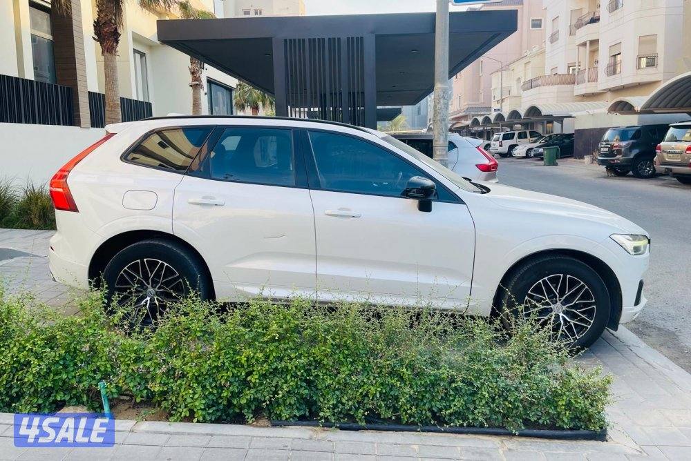فولفوXC60 موديل 20212
