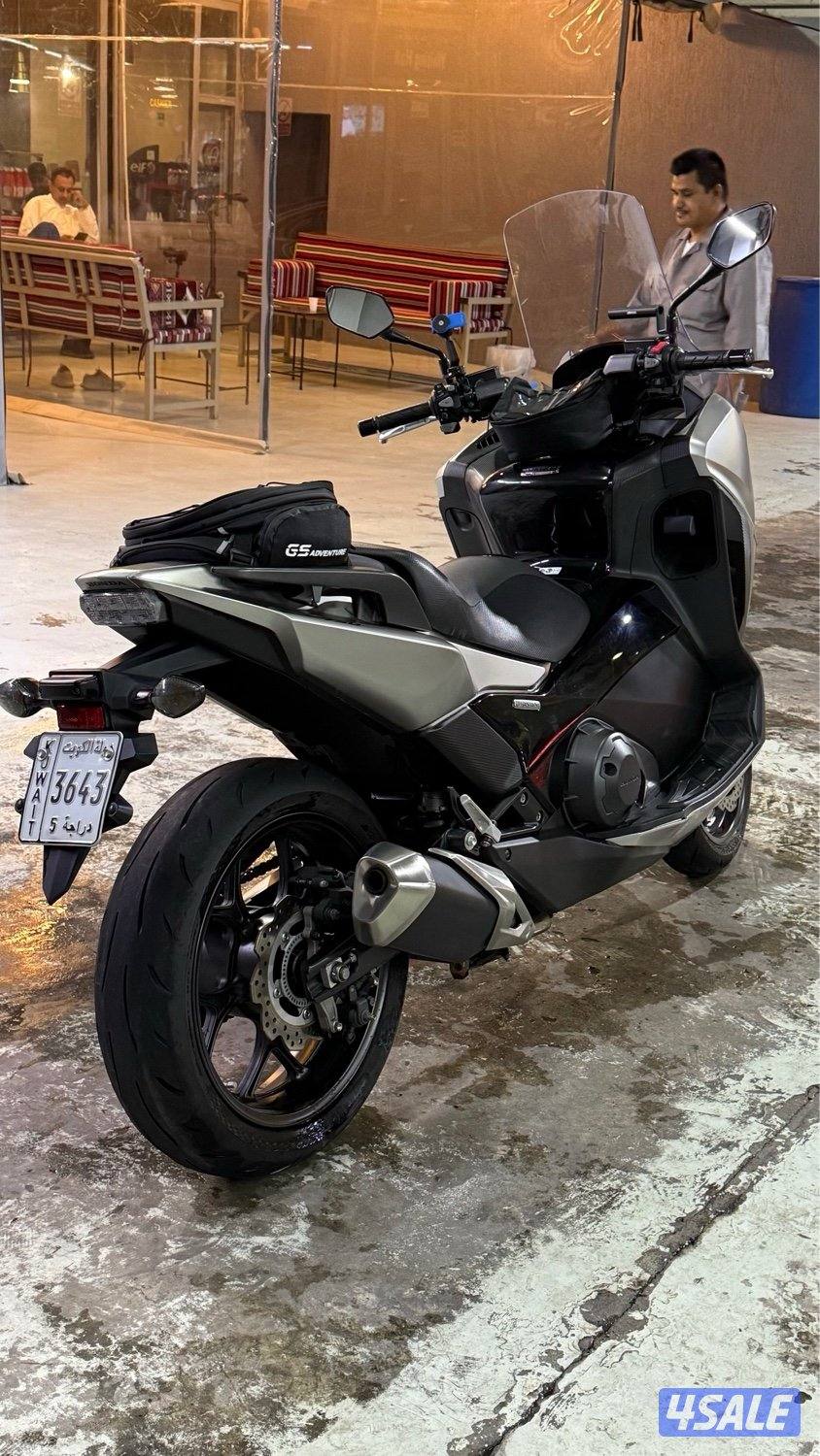 للبيع هوندا انتيقرا 750 cc4