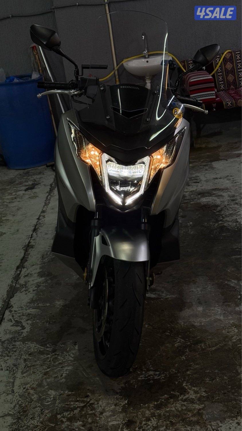 للبيع هوندا انتيقرا 750 cc7