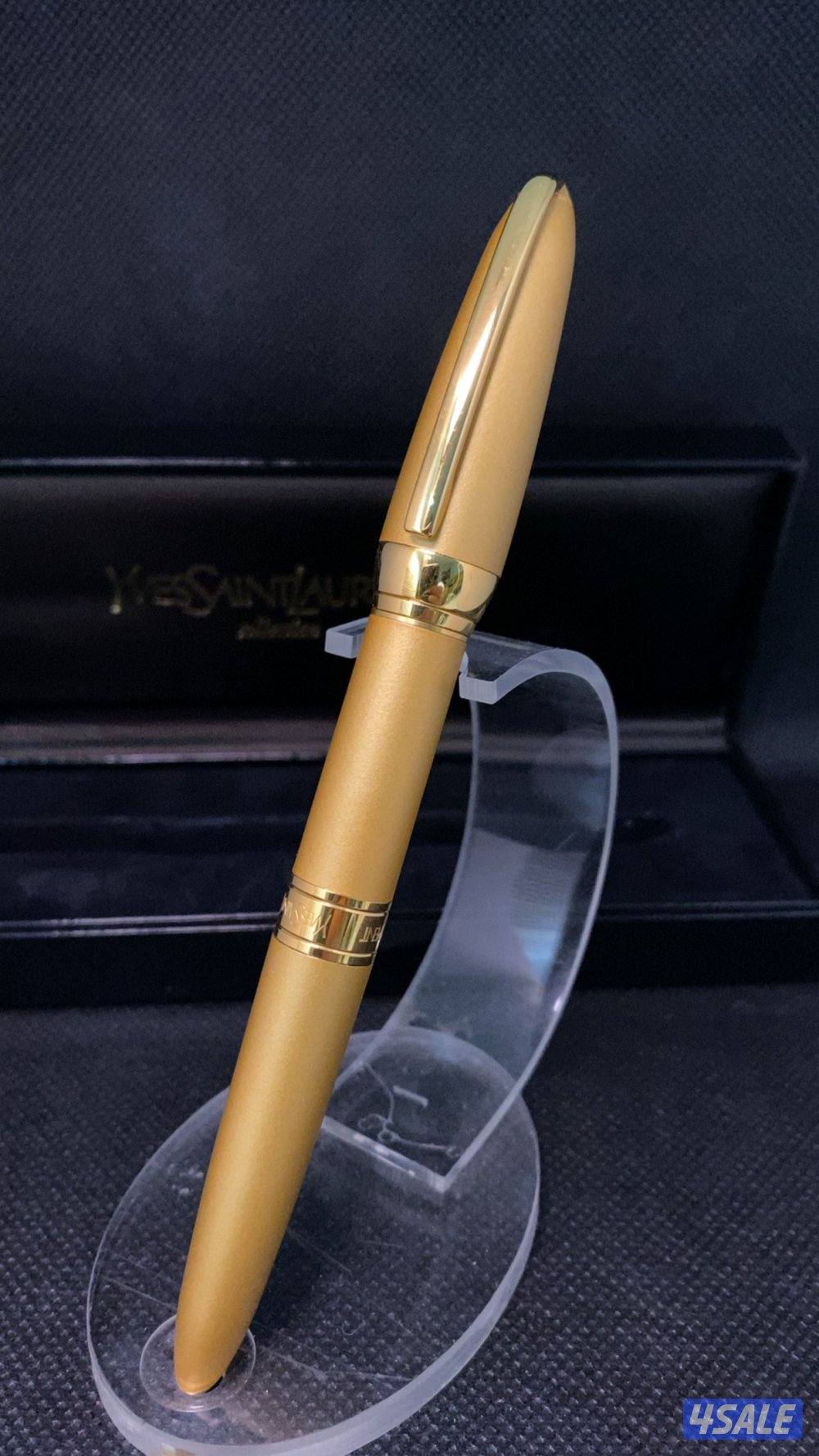 سان لوران و كورلوڤ5