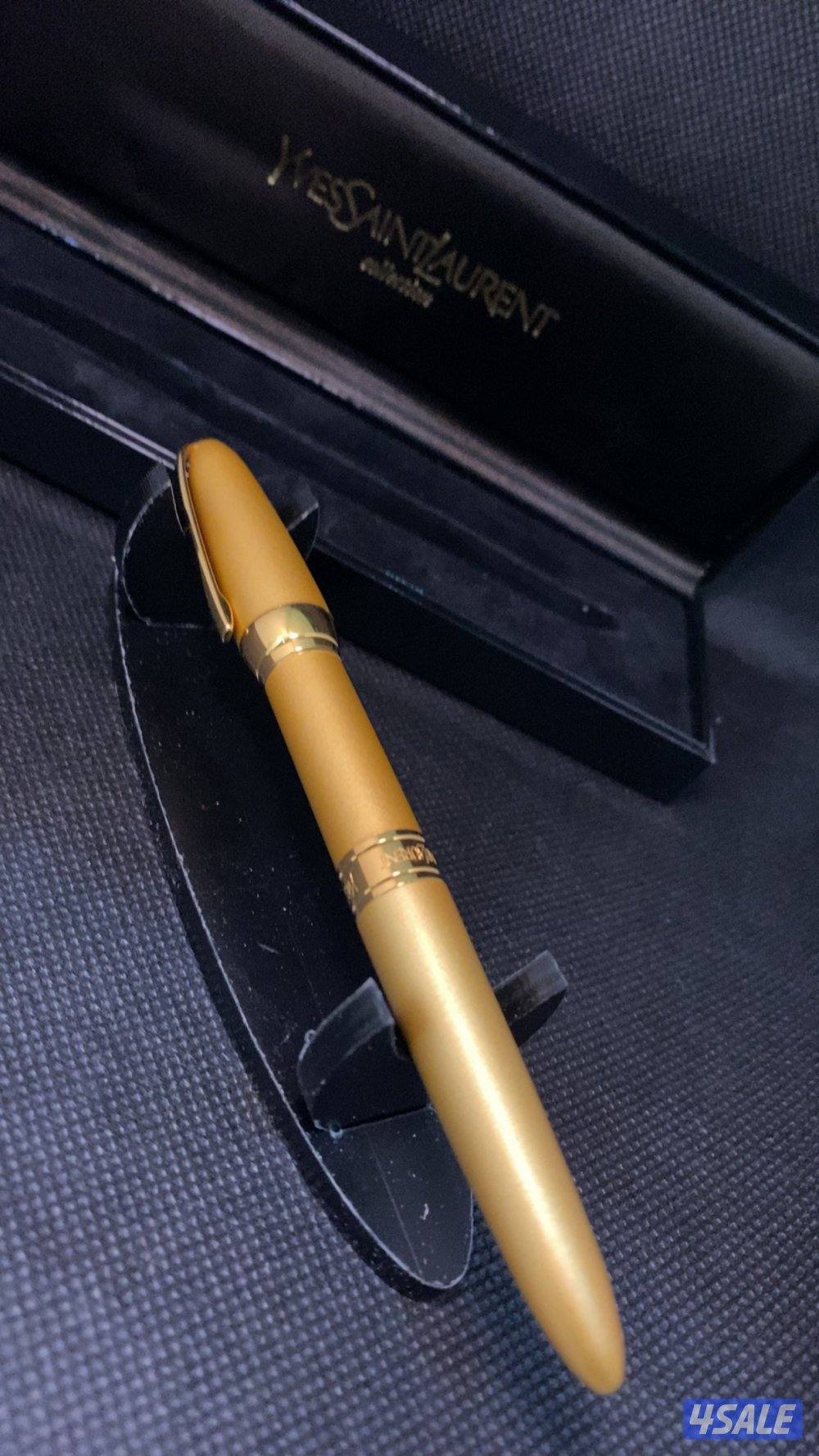 سان لوران و كورلوڤ9